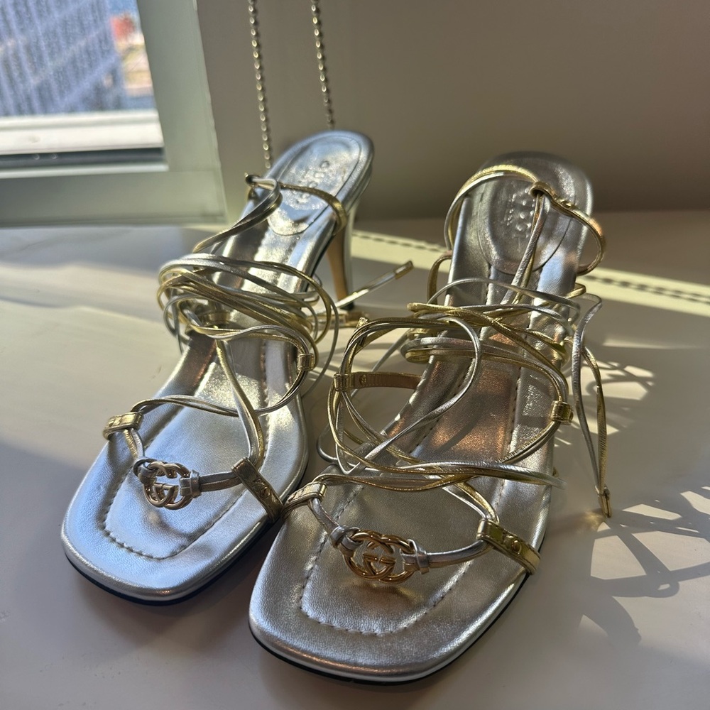 *NWT* Gucci Lace Up Metallic Heels - Picture 4 of 8